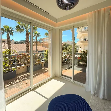 아파트 Plein Centre, De 70m2 A 2mn De La - Garage Privee -terrasse *